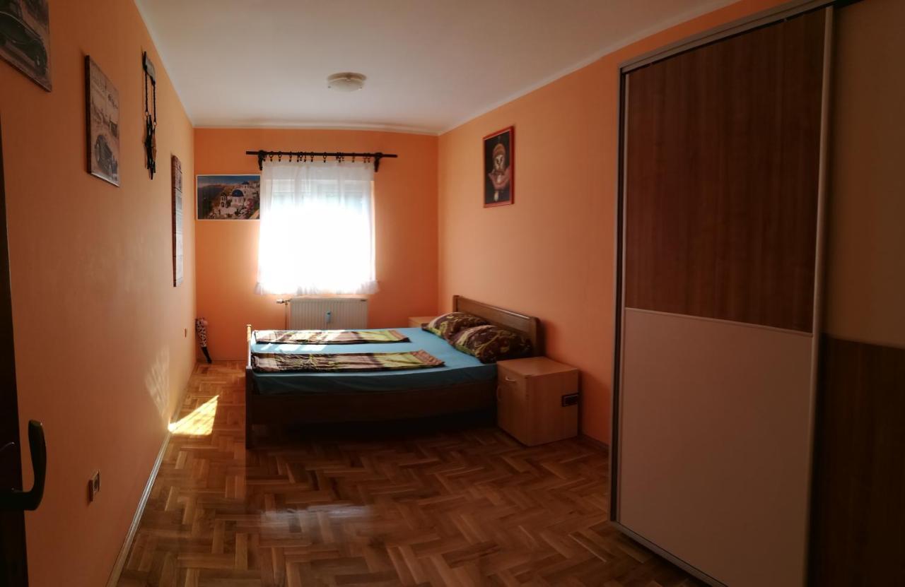Helena Apartment Novi Sad Esterno foto